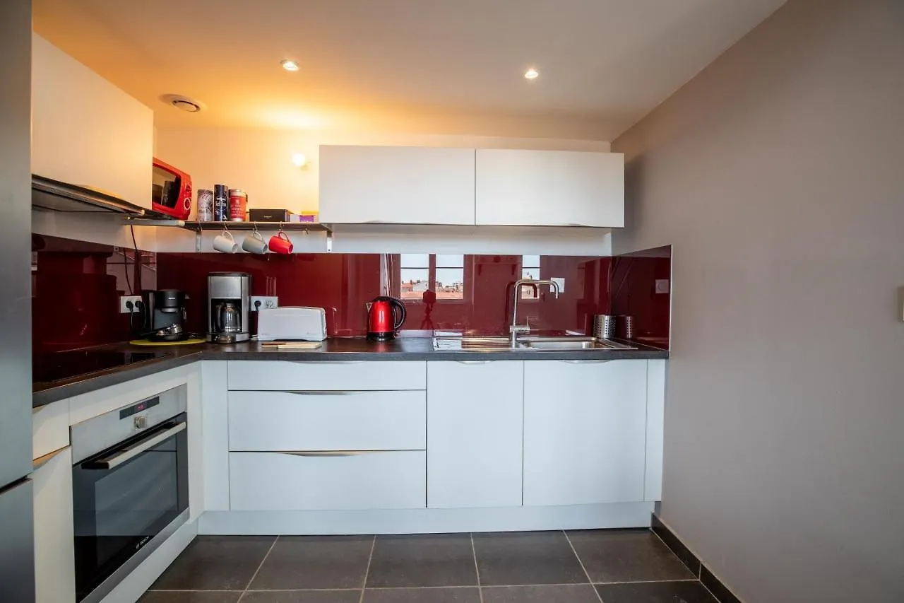 Apartment Be My Home - Le Canut France